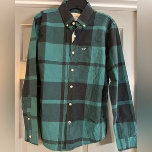 Hollister Green Plaid Button-Up Shirt